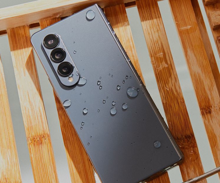 Samsung Galaxy Z Fold 4